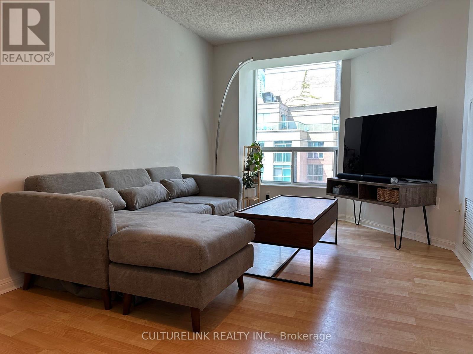Ph08 - 109 Front Street E, Toronto (Moss Park), Ontario  M5A 4P7 - Photo 2 - C12367225