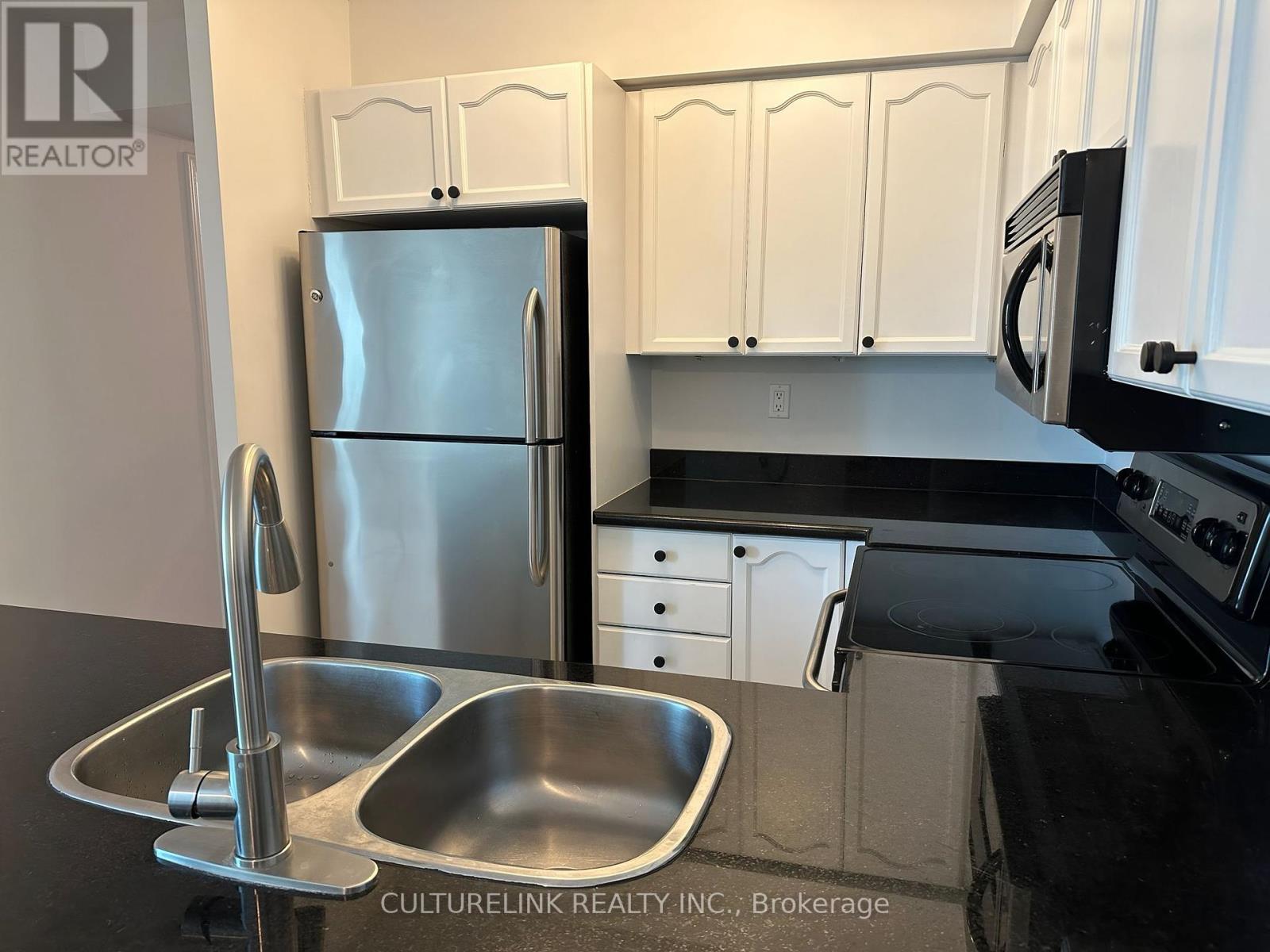 Ph08 - 109 Front Street E, Toronto (Moss Park), Ontario  M5A 4P7 - Photo 8 - C12367225
