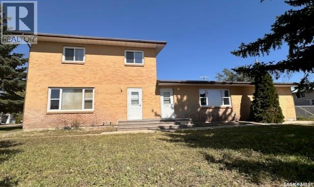 209 3rd Avenue E, Kyle, Saskatchewan  S0L 1T0 - Photo 1 - SK016781