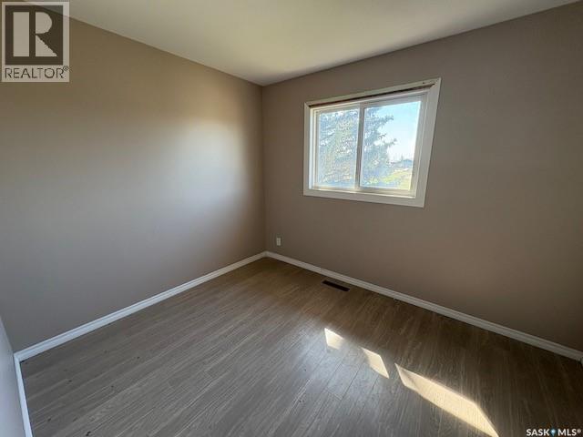 209 3rd Avenue E, Kyle, Saskatchewan  S0L 1T0 - Photo 17 - SK016781