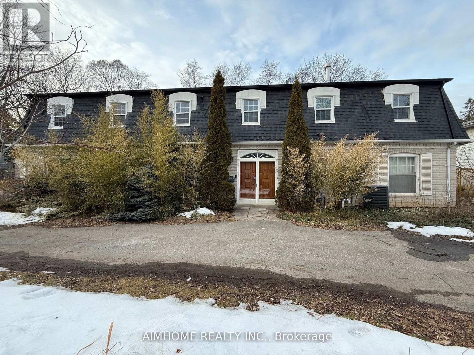 338 Steeles Avenue E, Markham, Ontario  L3T 1A8 - Photo 1 - N12367198