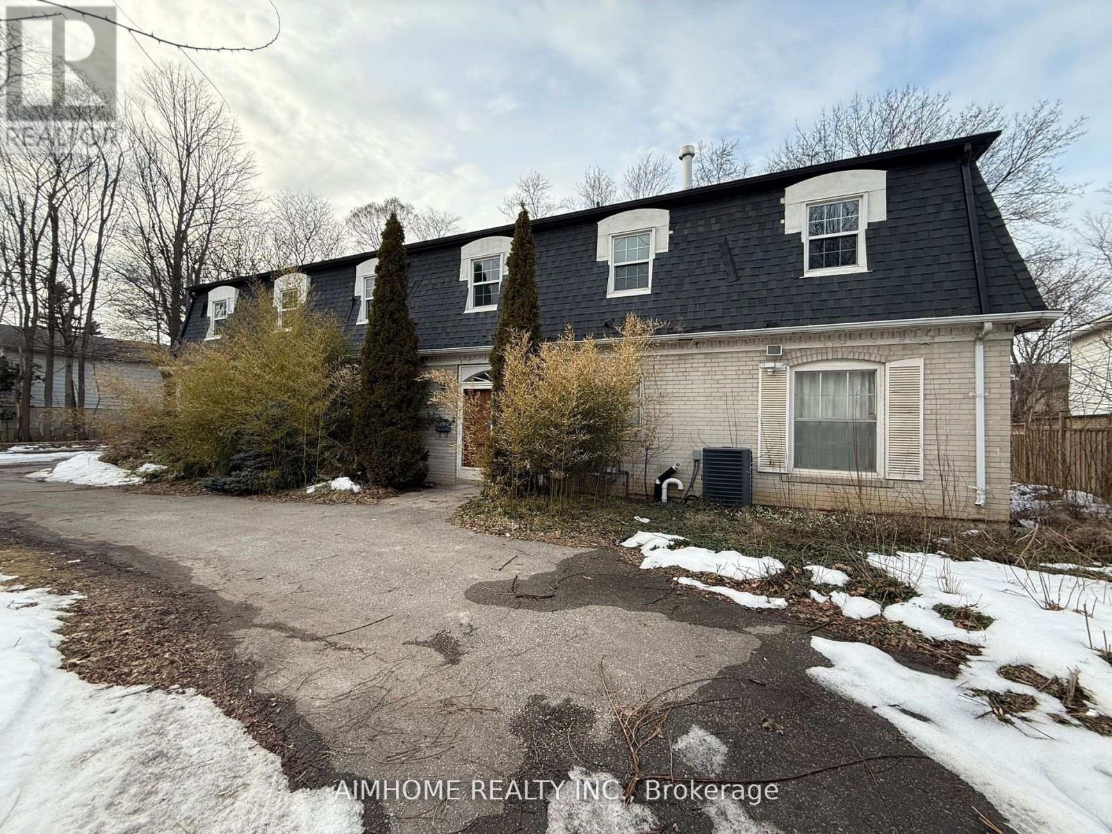 338 Steeles Avenue E, Markham, Ontario  L3T 1A8 - Photo 2 - N12367198