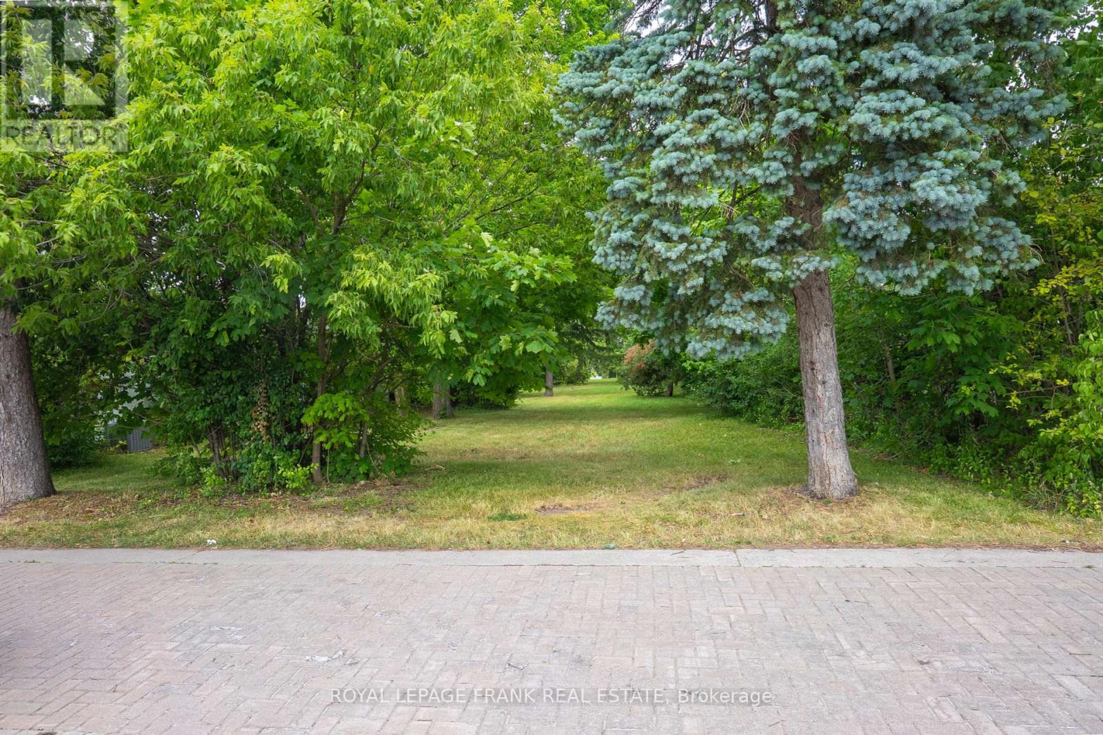 84 Bolton And William Street, Kawartha Lakes (Bobcaygeon), Ontario  K0M 1A0 - Photo 18 - X12367273