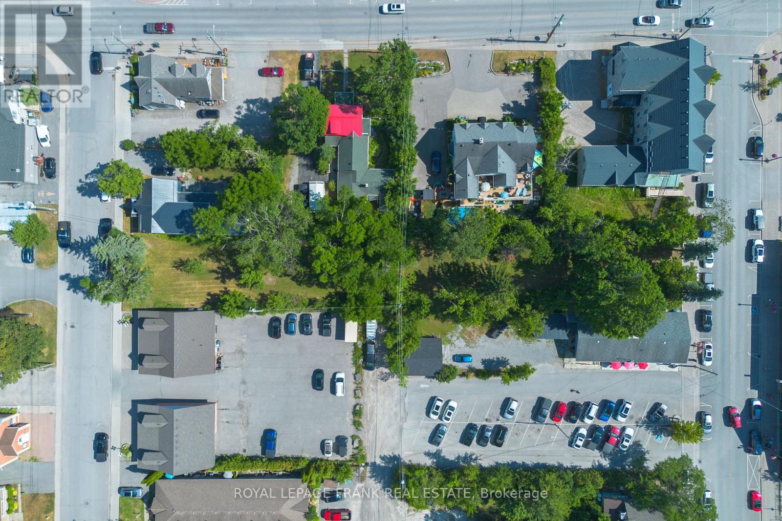 84 Bolton And William Street, Kawartha Lakes (Bobcaygeon), Ontario  K0M 1A0 - Photo 2 - X12367273