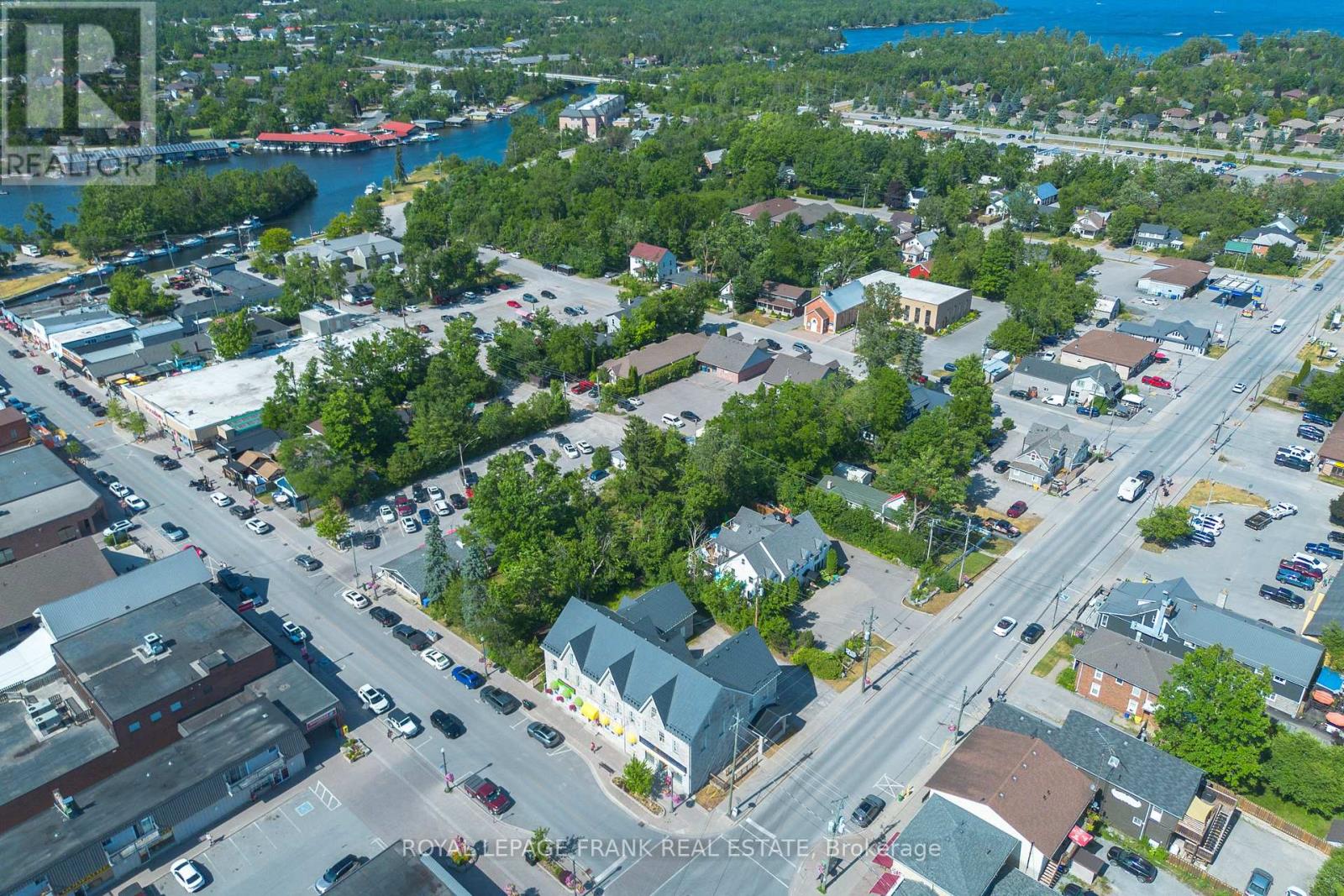 84 Bolton And William Street, Kawartha Lakes (Bobcaygeon), Ontario  K0M 1A0 - Photo 5 - X12367273