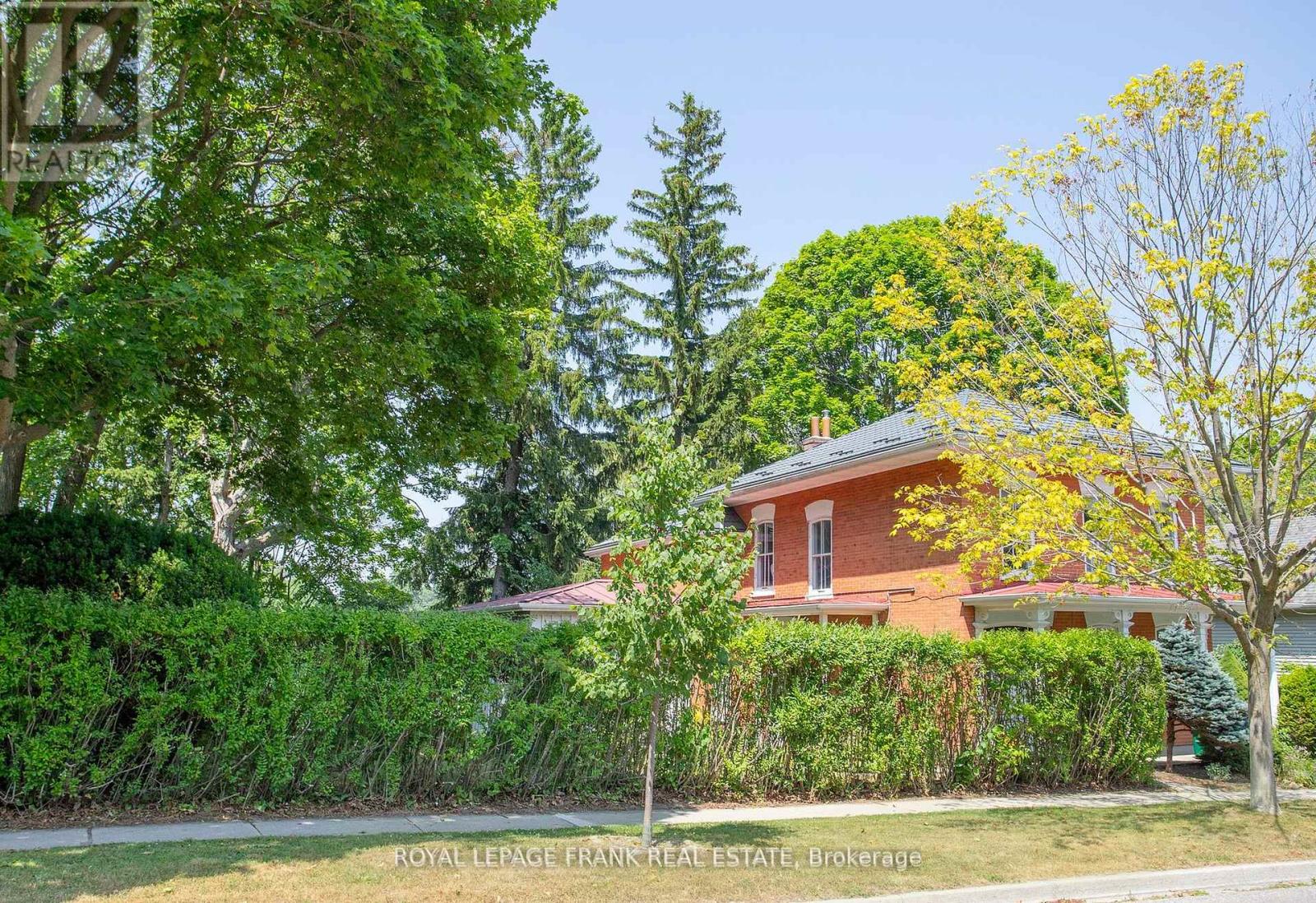6 Sherbourne Street, Port Hope, Ontario  L1A 1H2 - Photo 40 - X12367279