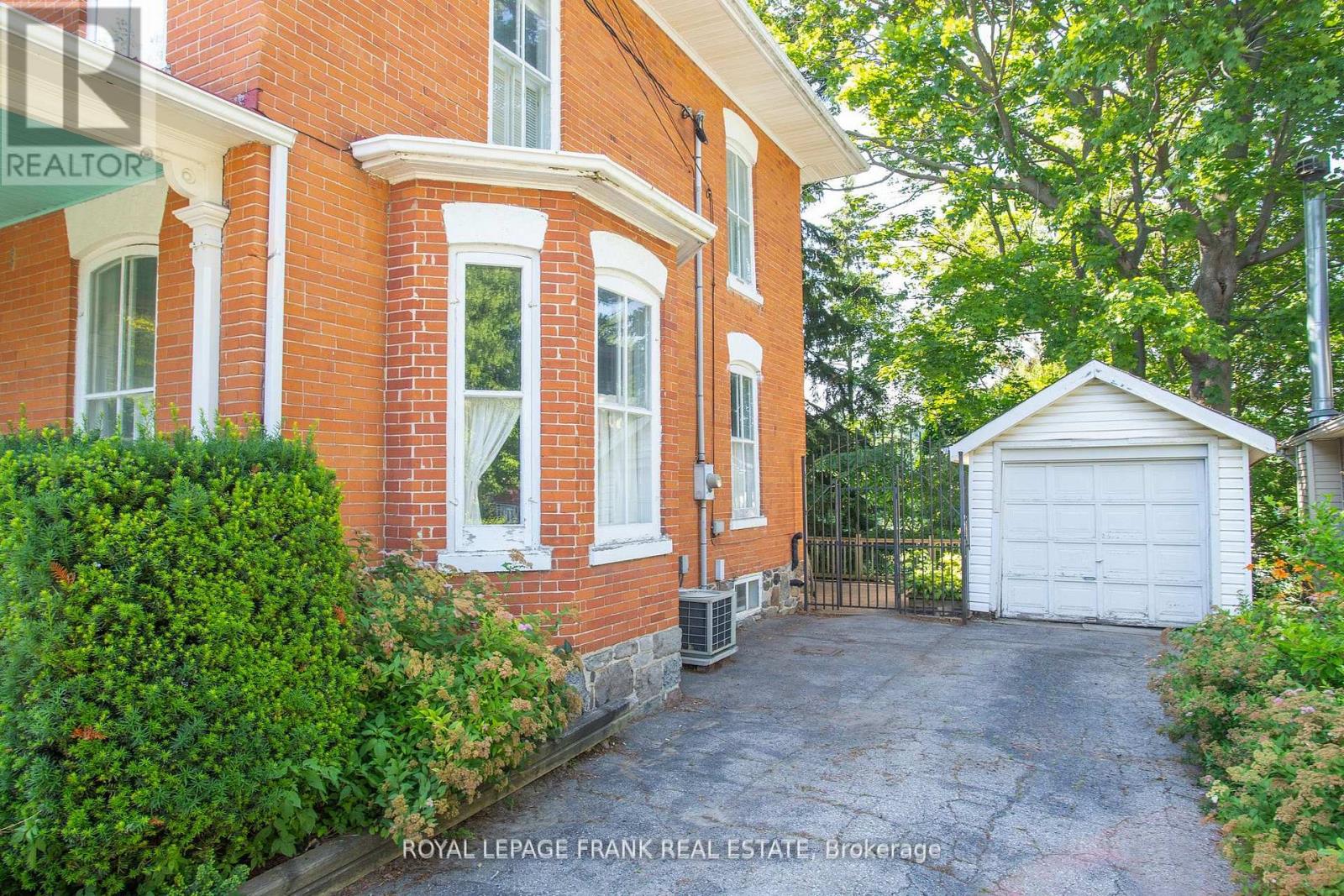 6 Sherbourne Street, Port Hope, Ontario  L1A 1H2 - Photo 45 - X12367279