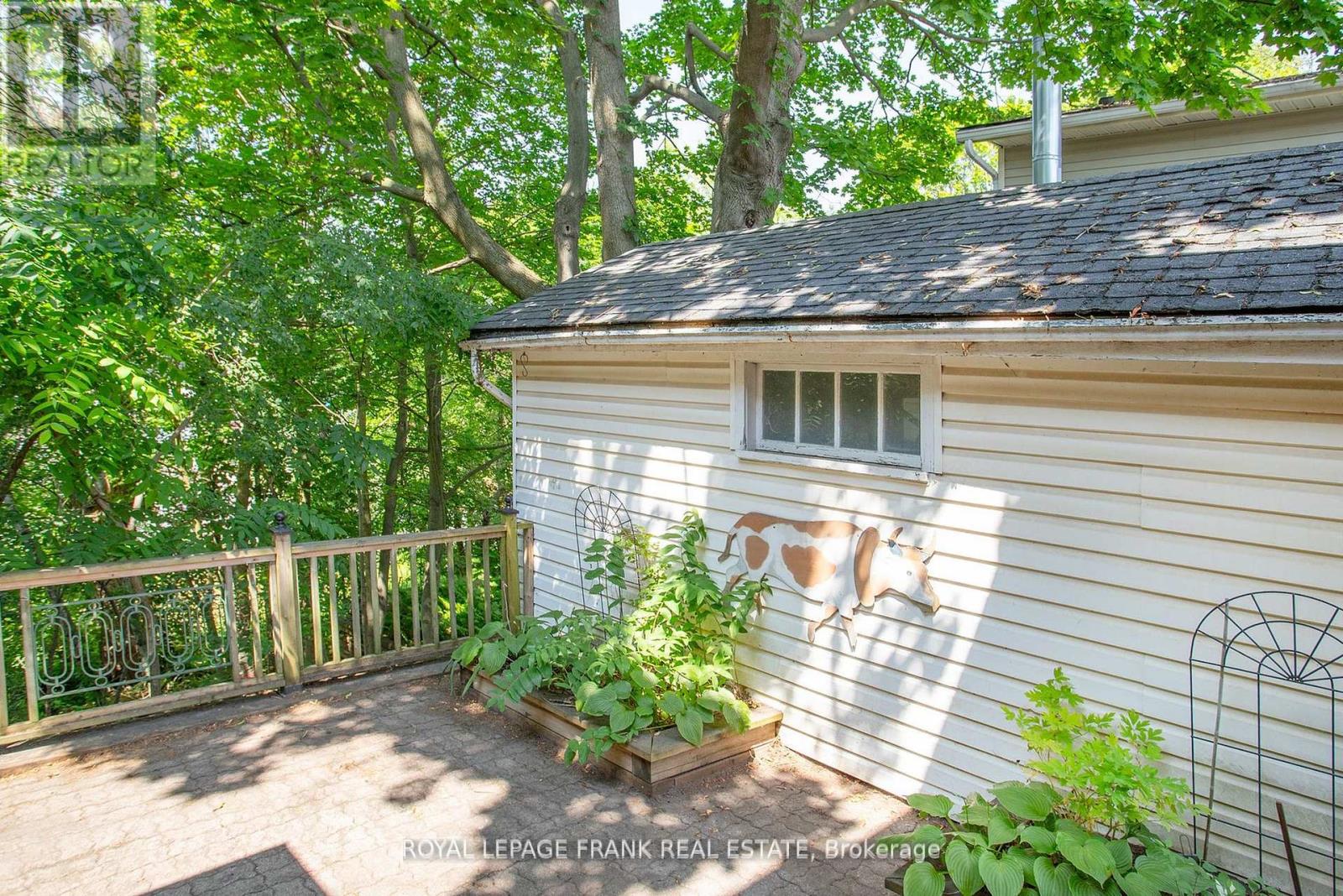 6 Sherbourne Street, Port Hope, Ontario  L1A 1H2 - Photo 46 - X12367279