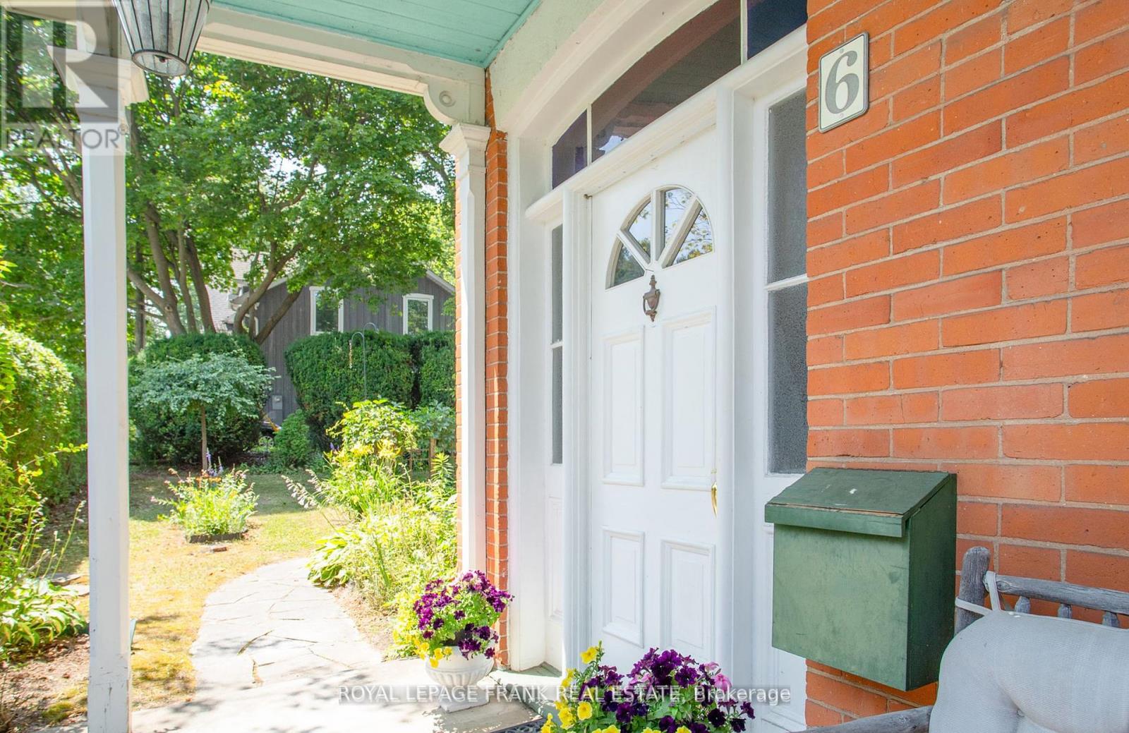 6 Sherbourne Street, Port Hope, Ontario  L1A 1H2 - Photo 8 - X12367279