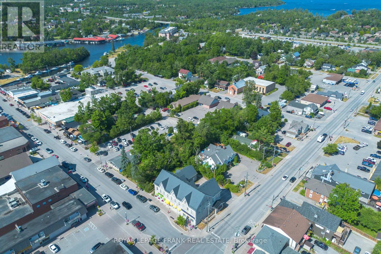 84 Bolton And William Street, Kawartha Lakes (Bobcaygeon), Ontario  K0M 1A0 - Photo 5 - X12367281