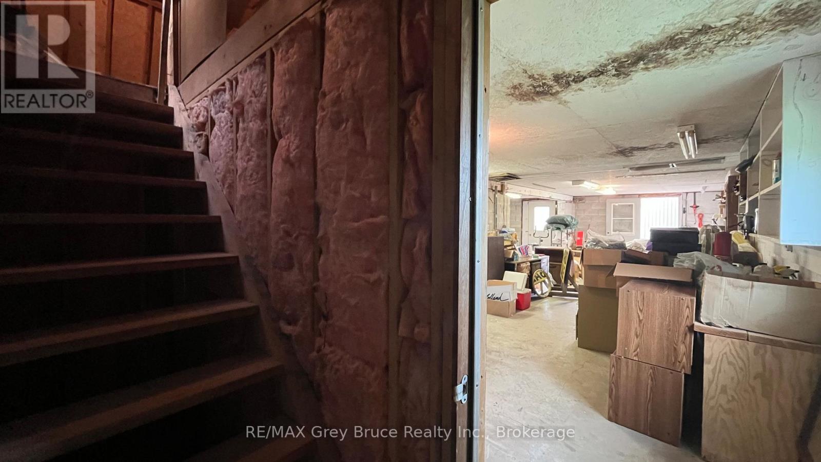 1069 7th Avenue, Hanover, Ontario  N4N 2K4 - Photo 18 - X12367243