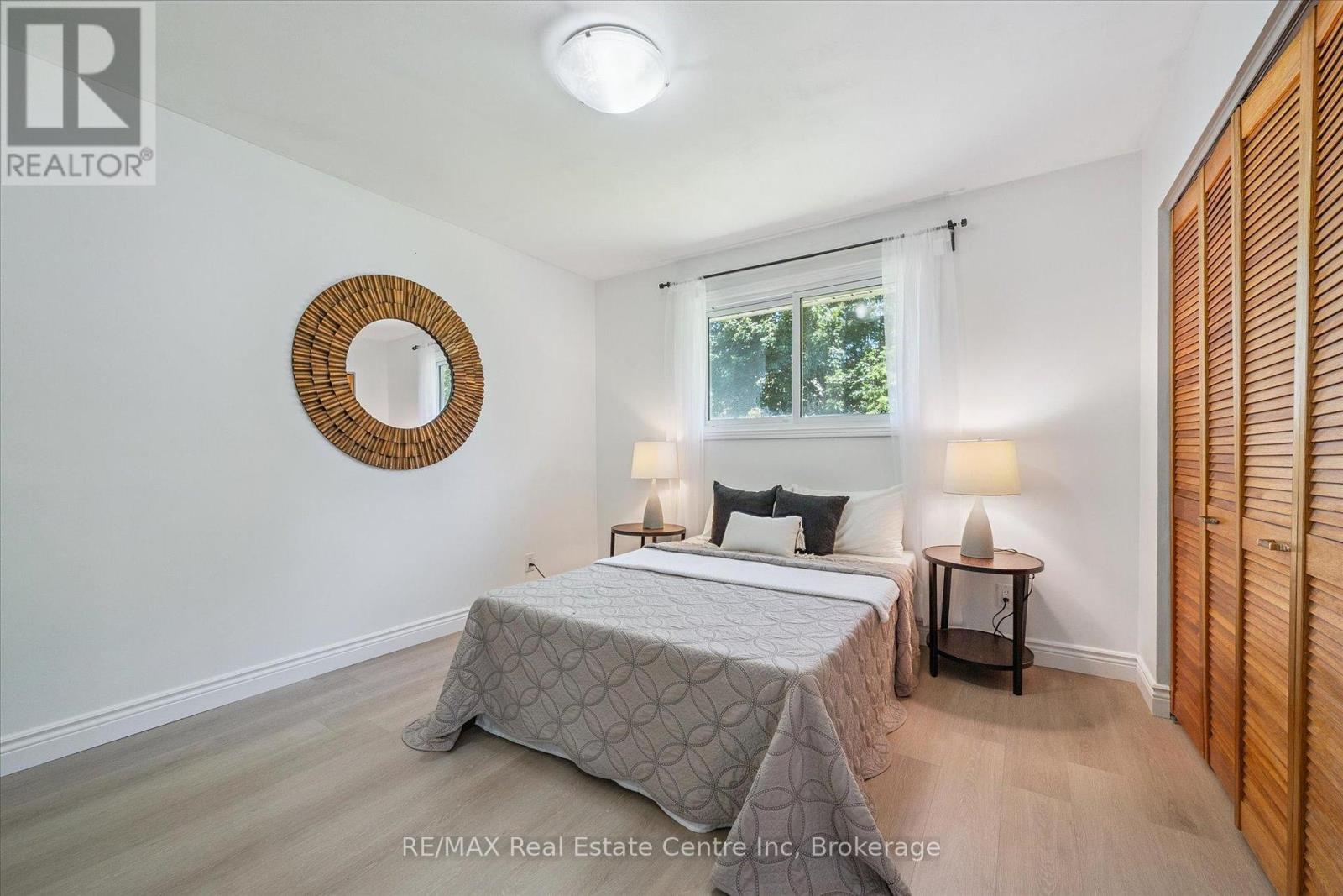 72 Ferndale Avenue, Guelph, Ontario  N1E 1B5 - Photo 8 - X12367291