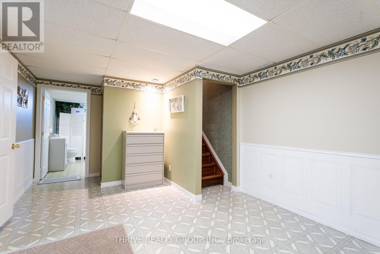 6228 Bethel Road, Warwick, Ontario  N0M 2S0 - Photo 28 - X12367244