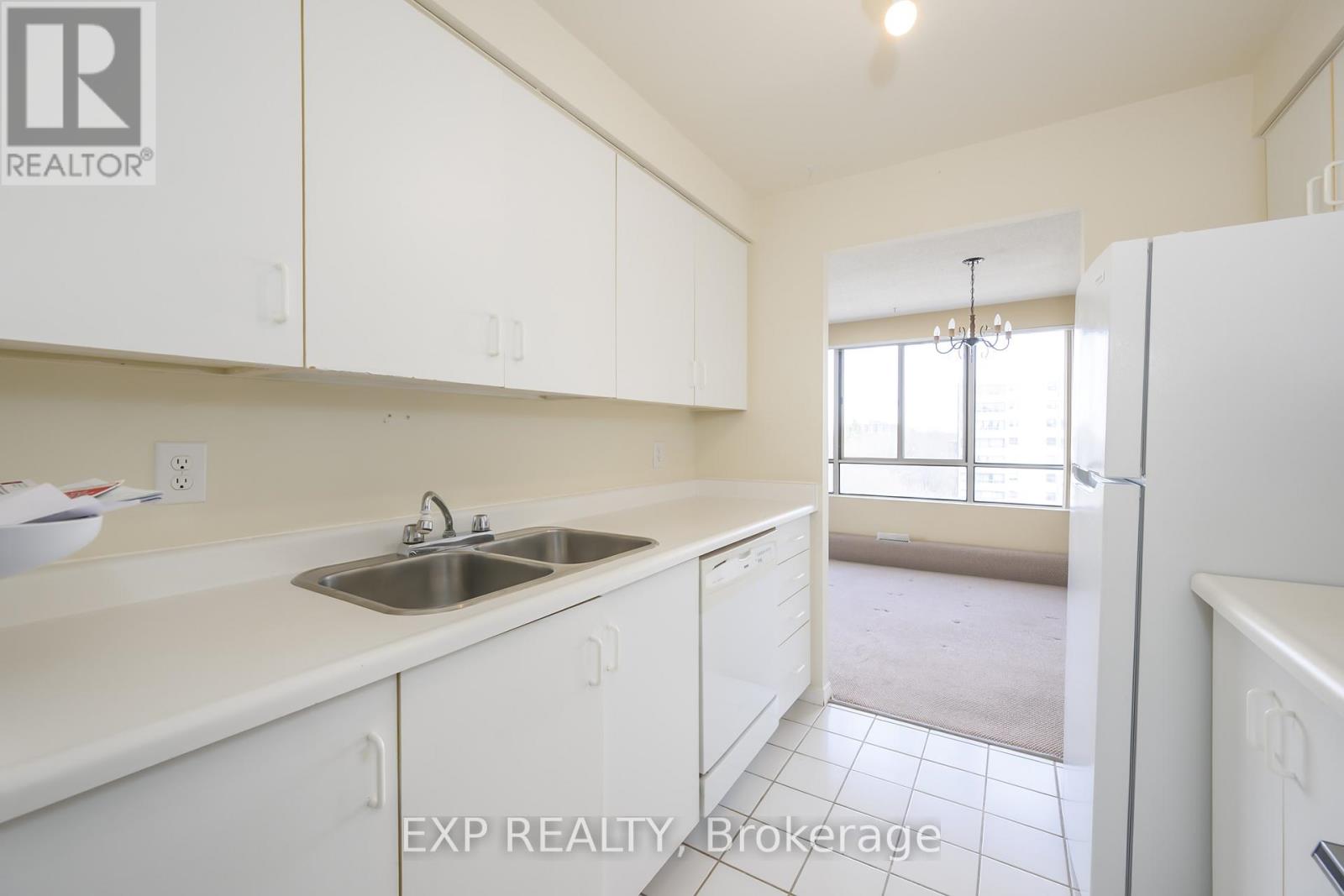 910 - 570 Proudfoot Lane, London North (North N), Ontario  N6H 4Z1 - Photo 13 - X12367259