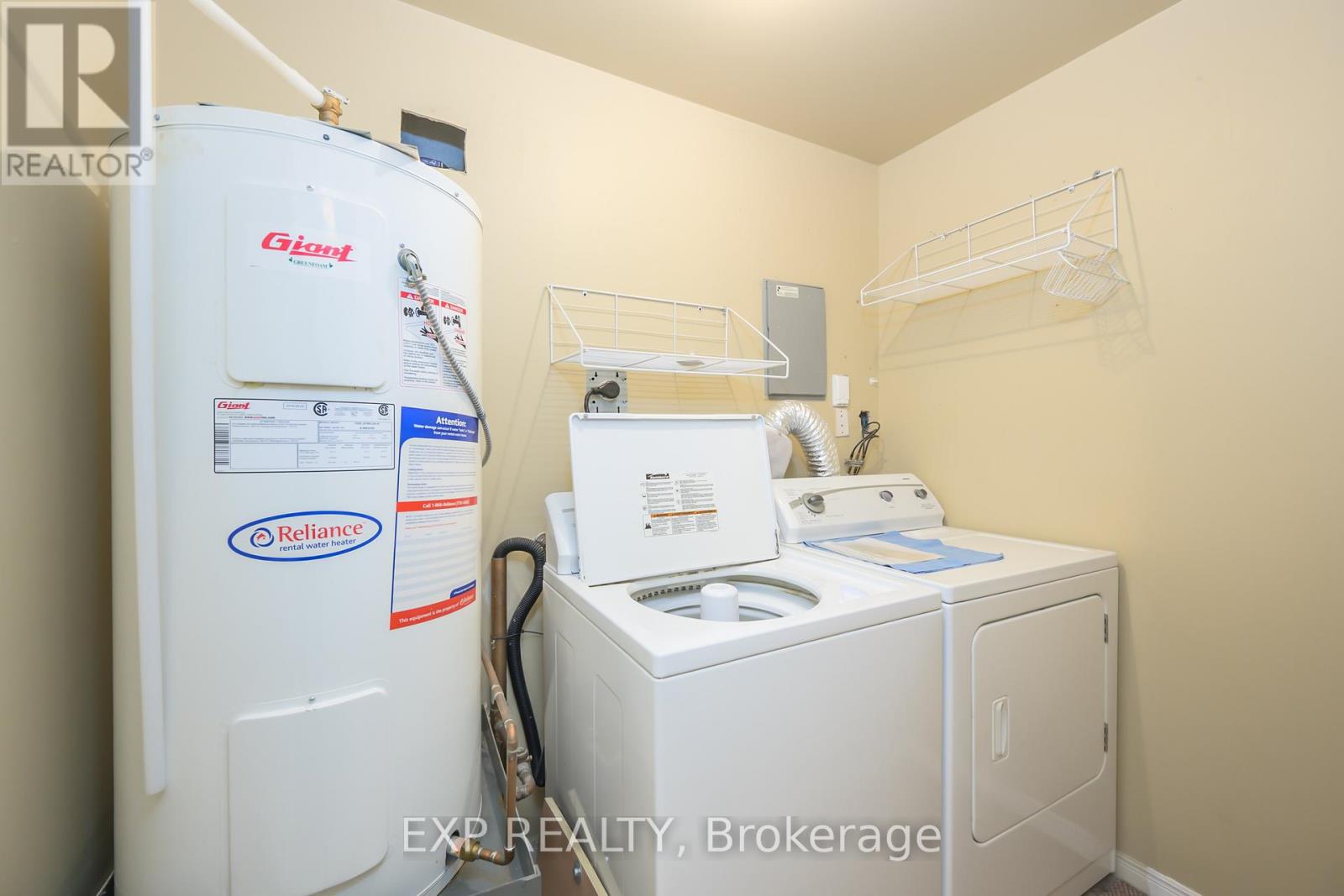 910 - 570 Proudfoot Lane, London North (North N), Ontario  N6H 4Z1 - Photo 23 - X12367259