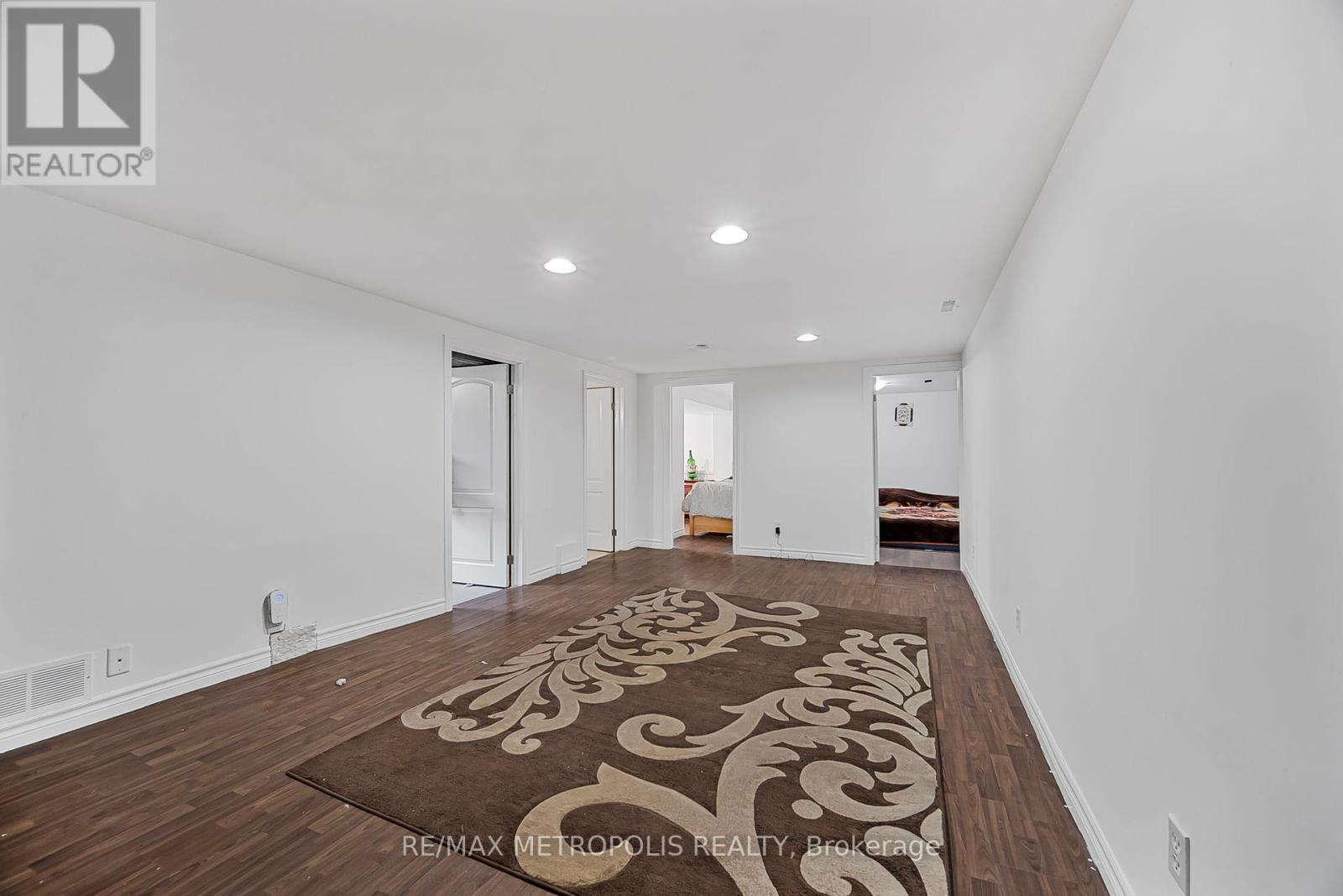 1859 Parkhurst Avenue, London East (East H), Ontario  N5V 2C4 - Photo 22 - X12355385
