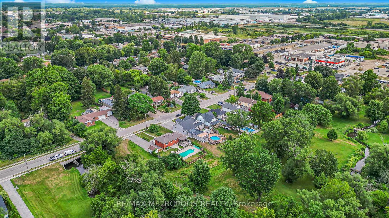 1859 Parkhurst Avenue, London East (East H), Ontario  N5V 2C4 - Photo 33 - X12355385