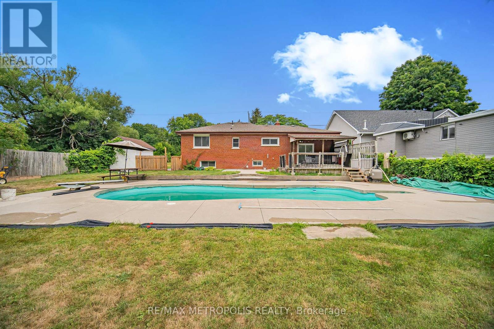 1859 Parkhurst Avenue, London East (East H), Ontario  N5V 2C4 - Photo 4 - X12355385