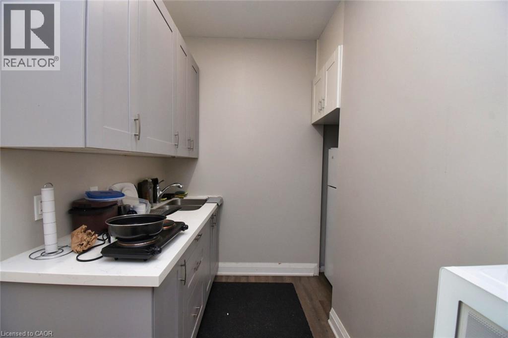 242 James Street S, Hamilton, Ontario  L8P 3B3 - Photo 19 - 40763535