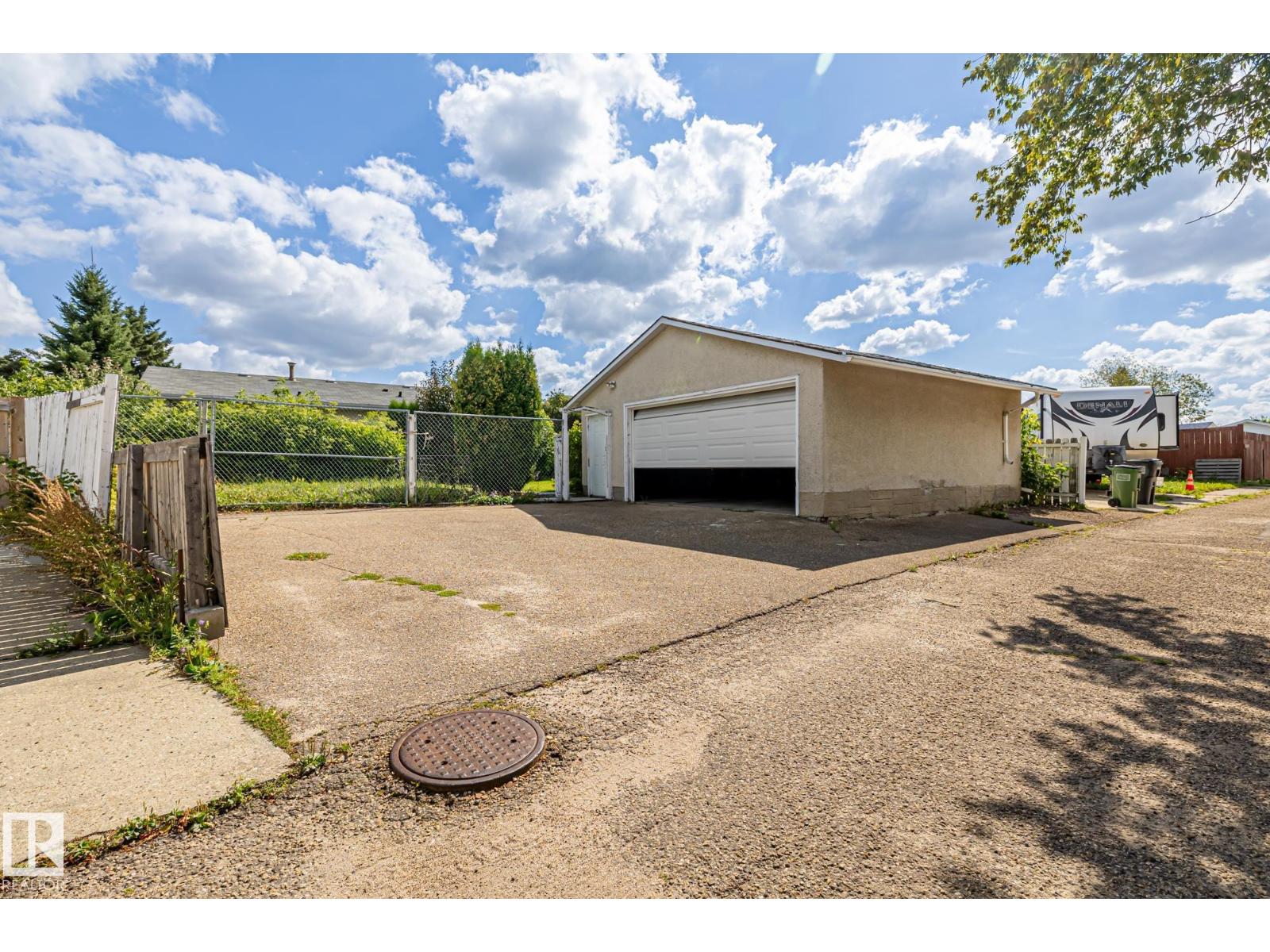 10832 31 St Nw, Edmonton, Alberta  T5W 1W7 - Photo 39 - E4454909