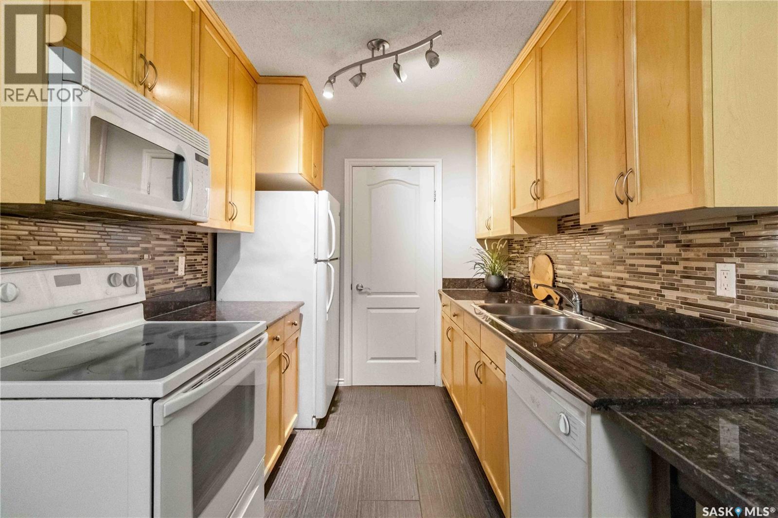 306 D2 1121 Mckercher Drive, Saskatoon, Saskatchewan  S7H 5B8 - Photo 8 - SK016773