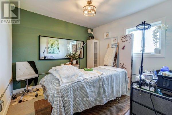 3930 Yonge Street, Bradford West Gwillimbury, Ontario  L3Z 3X6 - Photo 24 - N12367239