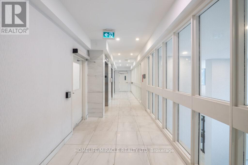 509 - 1580 Mississauga Valley Boulevard, Mississauga, Ontario  L5A 3T8 - Photo 9 - W12367267