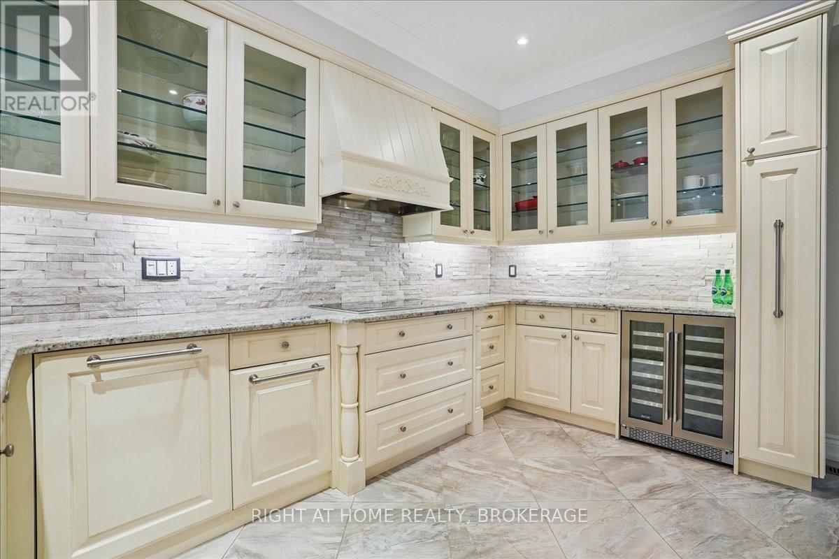 14 - 1267 Dorval Drive, Oakville, Ontario  L6M 3Z4 - Photo 12 - W12367298