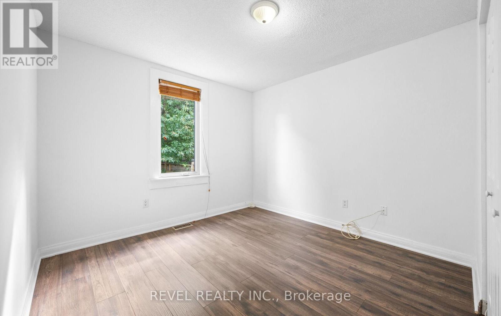 Main Floor - 69 Rockcliffe Boulevard E, Toronto, Ontario  M6N 4R4 - Photo 13 - W12367303