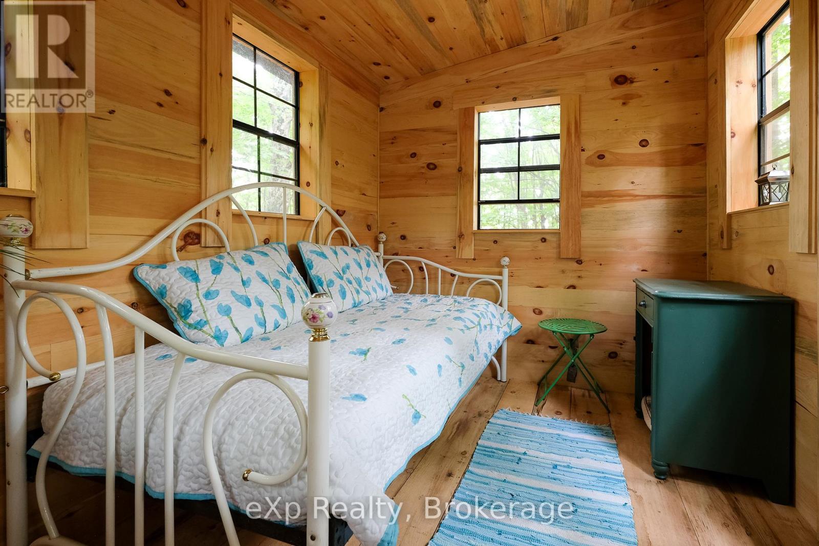 502032 Grey Road 1, Georgian Bluffs, Ontario  N0H 2T0 - Photo 46 - X12367318