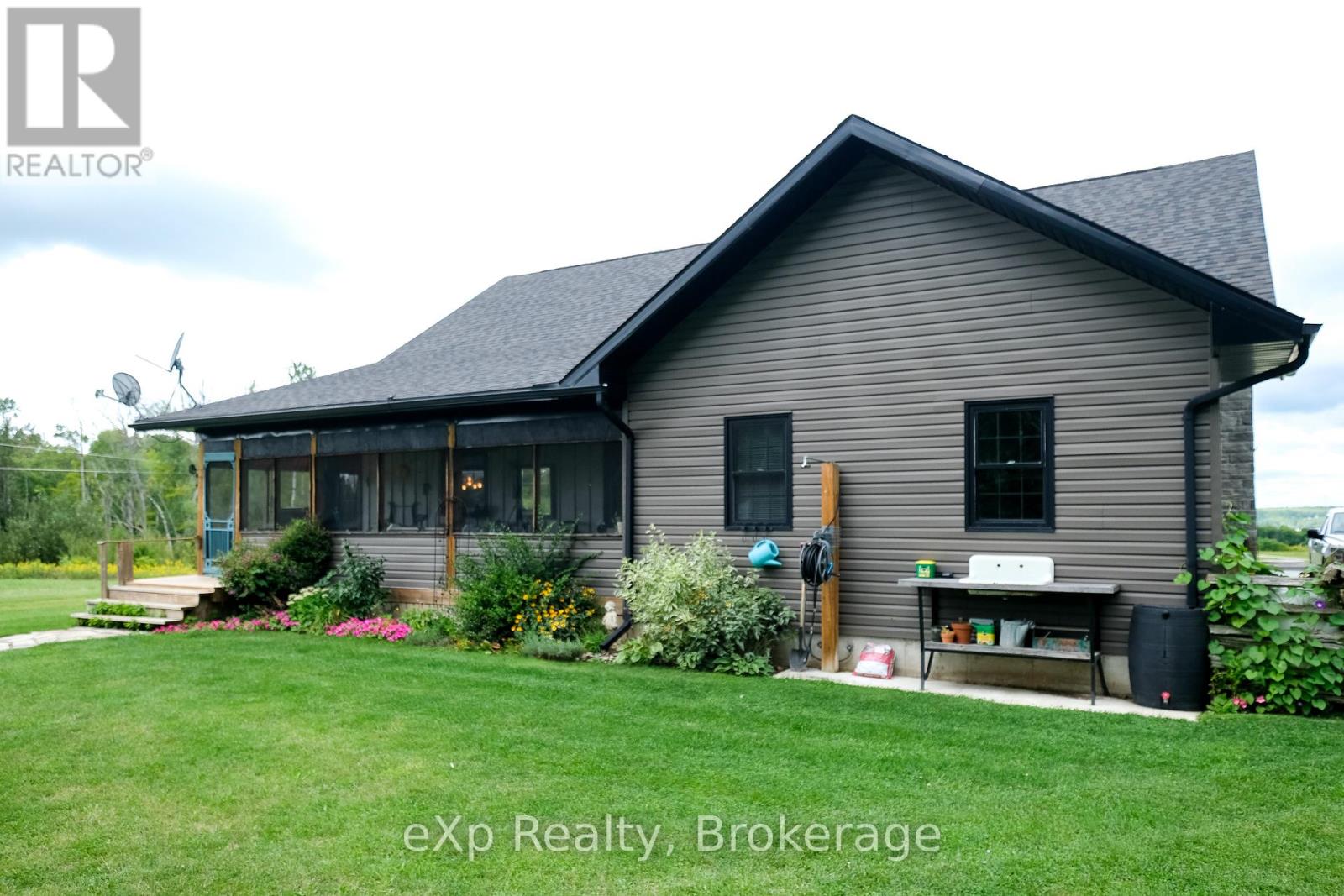 502032 Grey Road 1, Georgian Bluffs, Ontario  N0H 2T0 - Photo 24 - X12367323