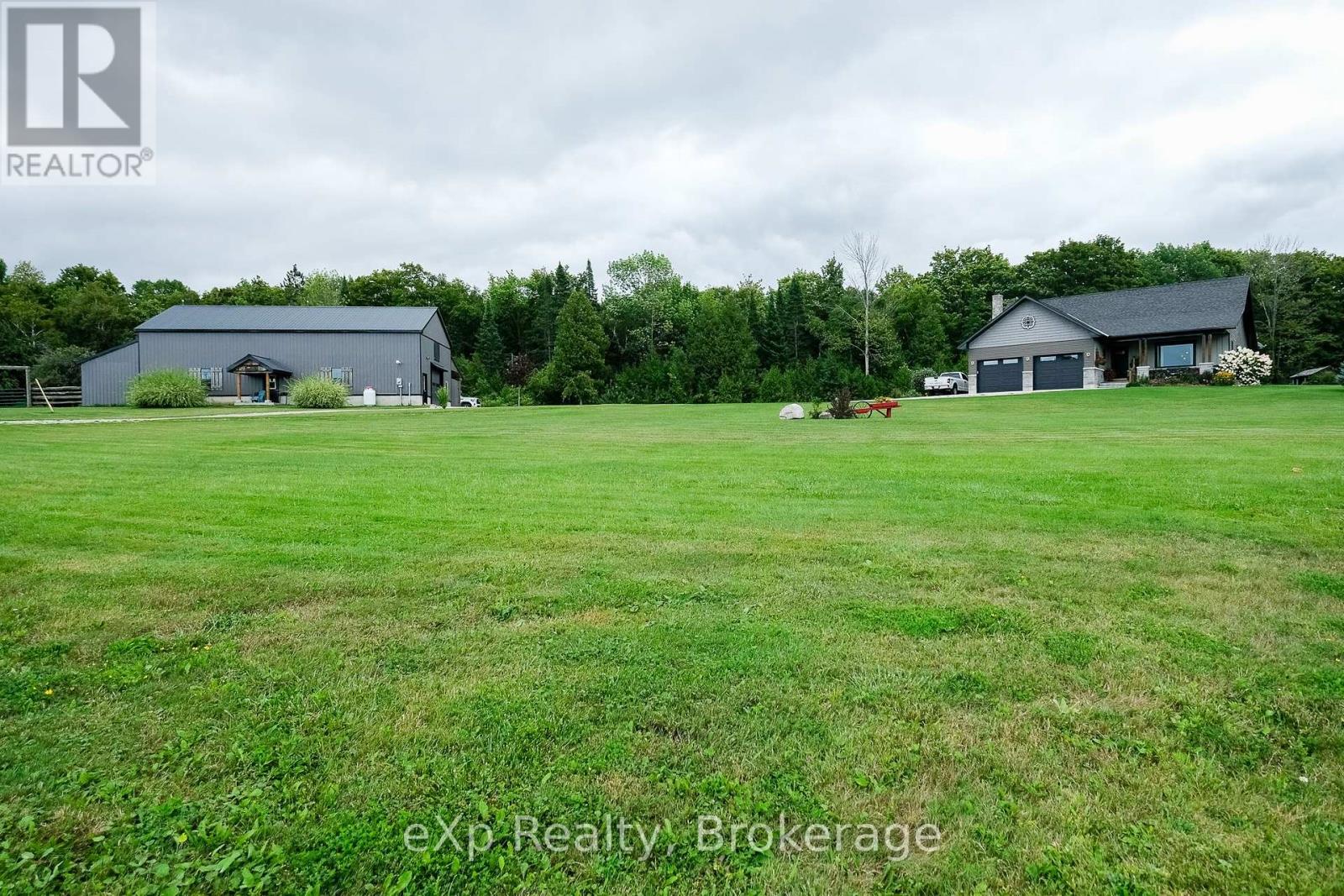 502032 Grey Road 1, Georgian Bluffs, Ontario  N0H 2T0 - Photo 3 - X12367323