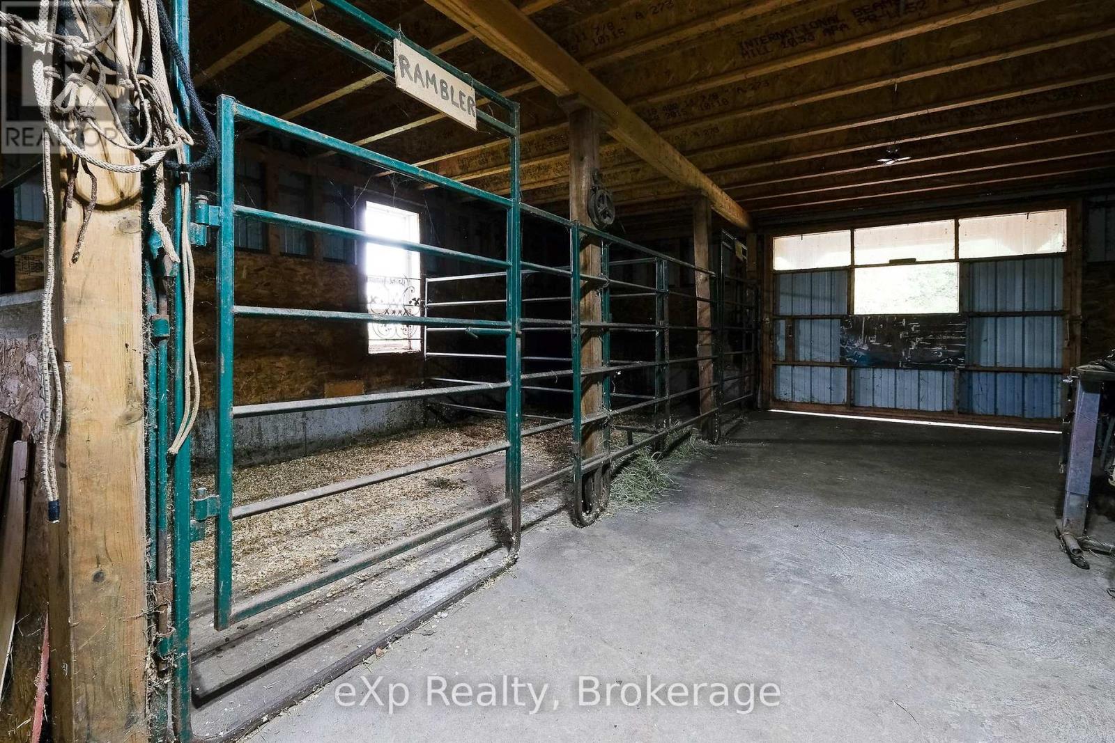 502032 Grey Road 1, Georgian Bluffs, Ontario  N0H 2T0 - Photo 36 - X12367323