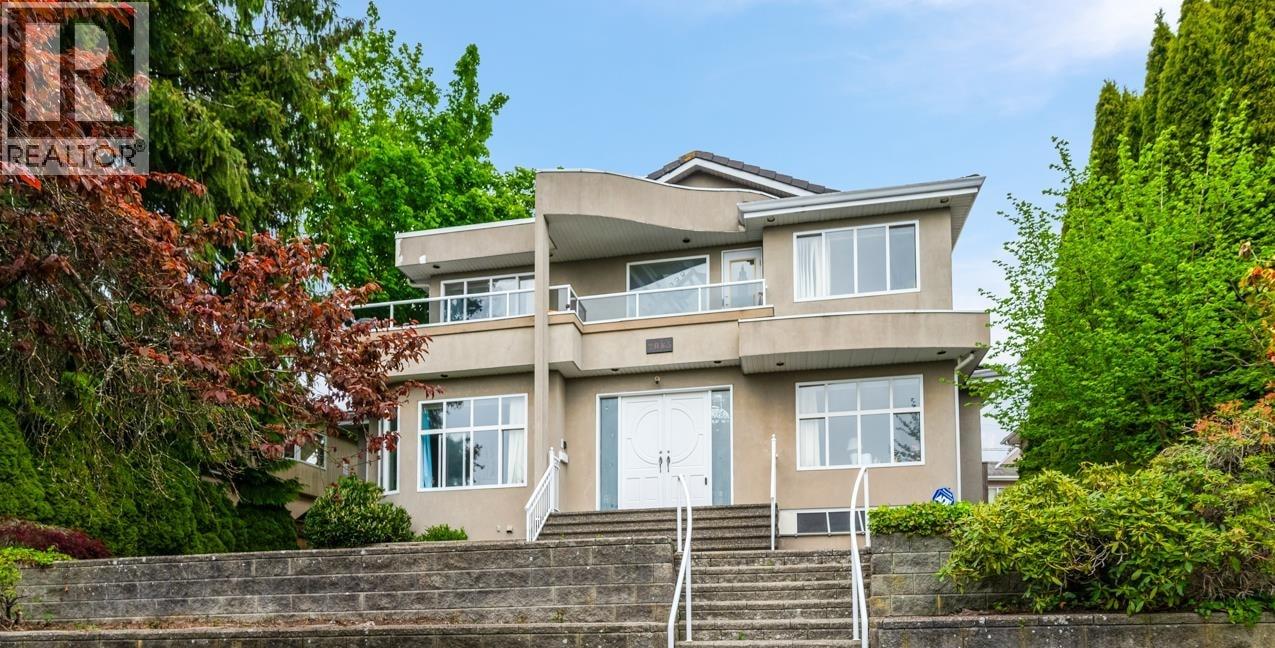 Property at 2085 QUALICUM DRIVE image 2