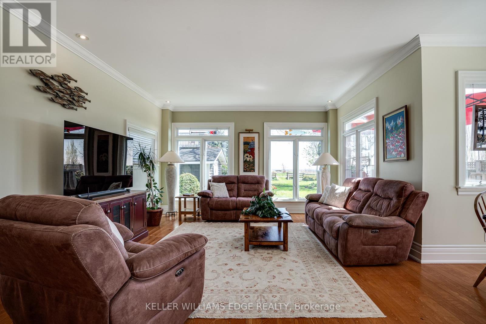 849 Beach Boulevard, Hamilton, Ontario  L8H 6Z5 - Photo 15 - X12367307