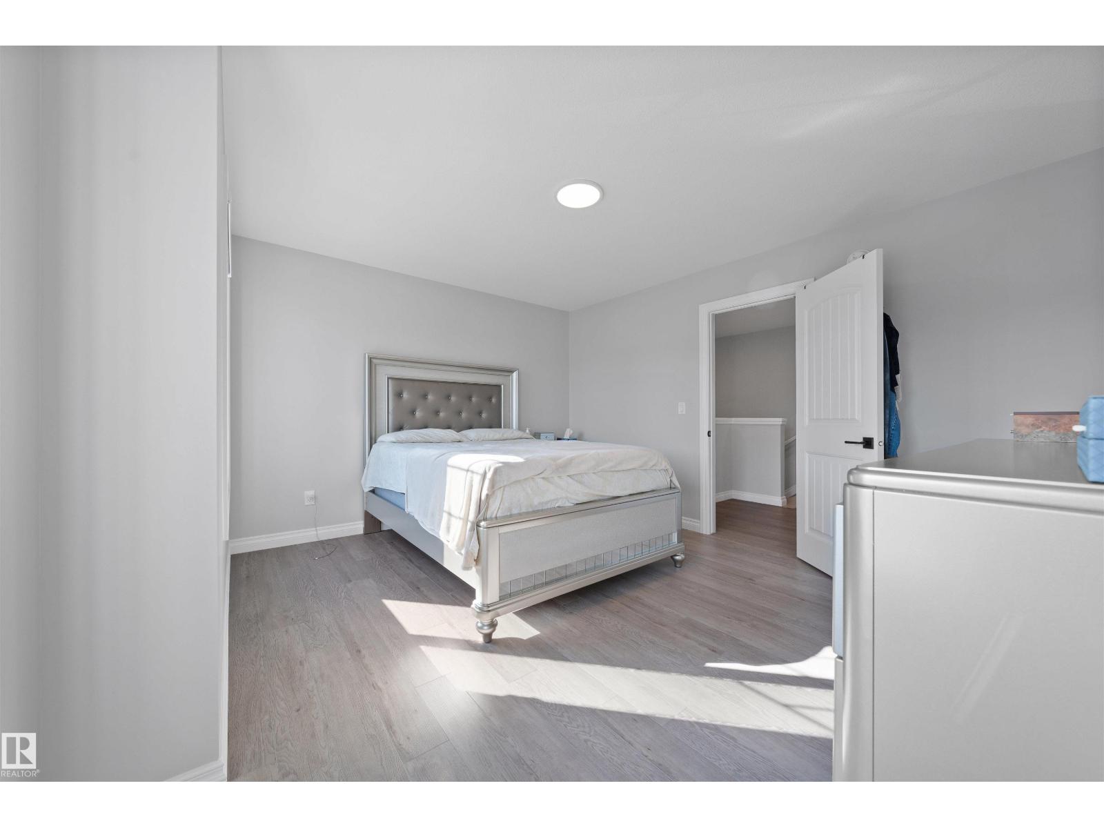 1212 14 Av Nw Nw, Edmonton, Alberta  T6T 2W2 - Photo 5 - E4454916