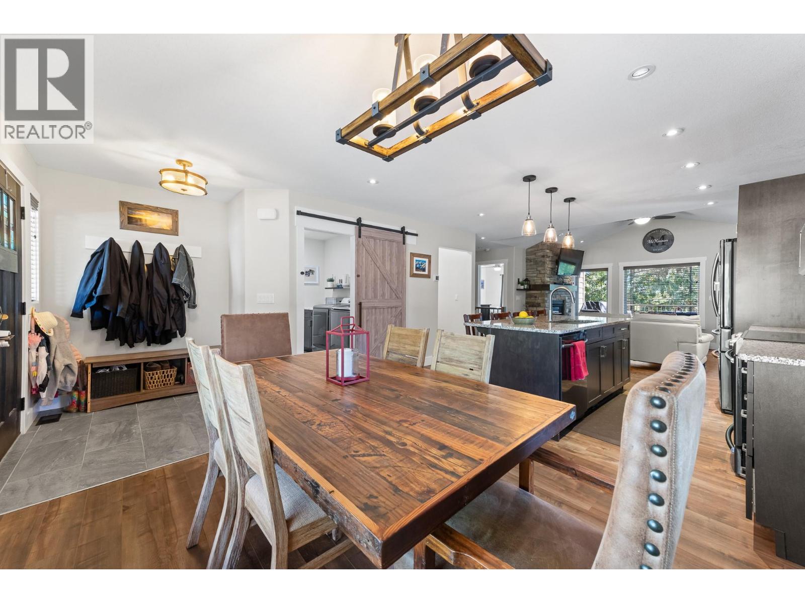 12 Alpine Trail Place, Fernie, British Columbia  V0B 1M5 - Photo 6 - 10360750