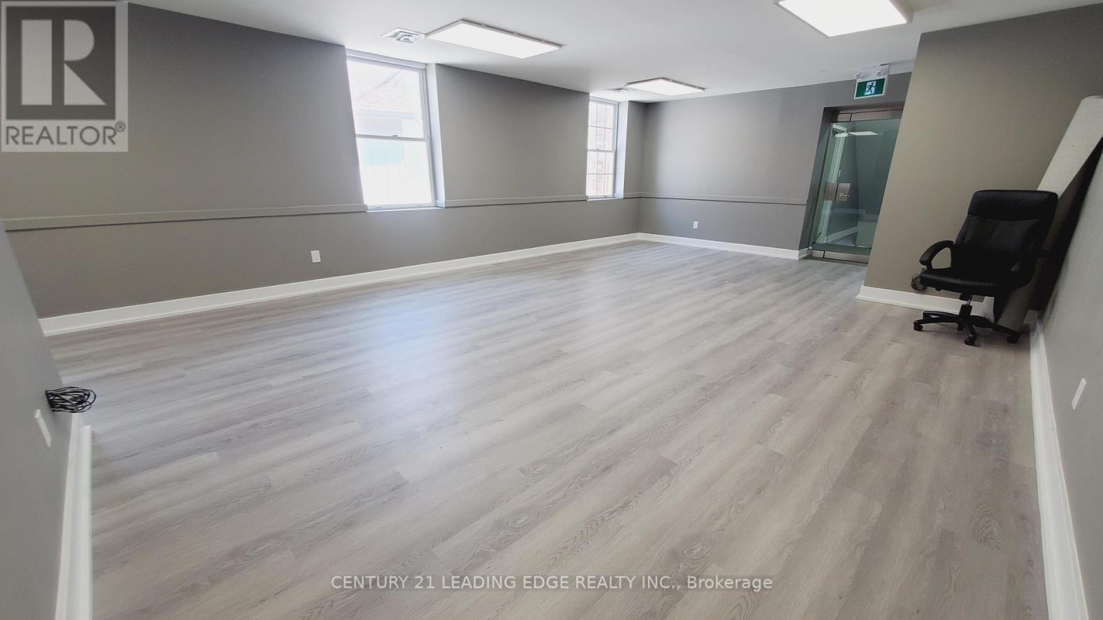 202 - 178 Main St. Unionville Street, Markham, Ontario  L3R 2G9 - Photo 12 - N12367352