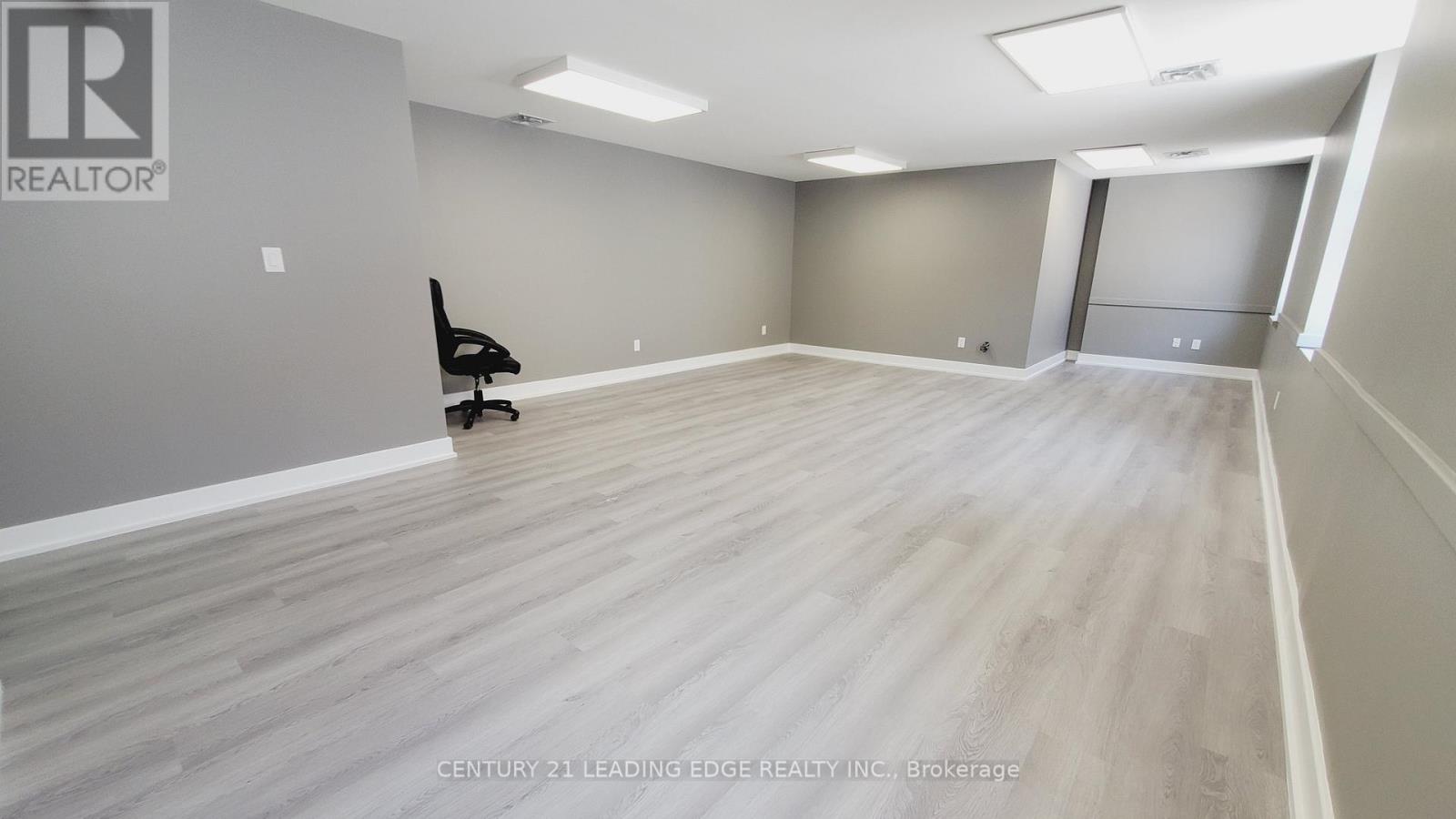 202 - 178 Main St. Unionville Street, Markham, Ontario  L3R 2G9 - Photo 6 - N12367352