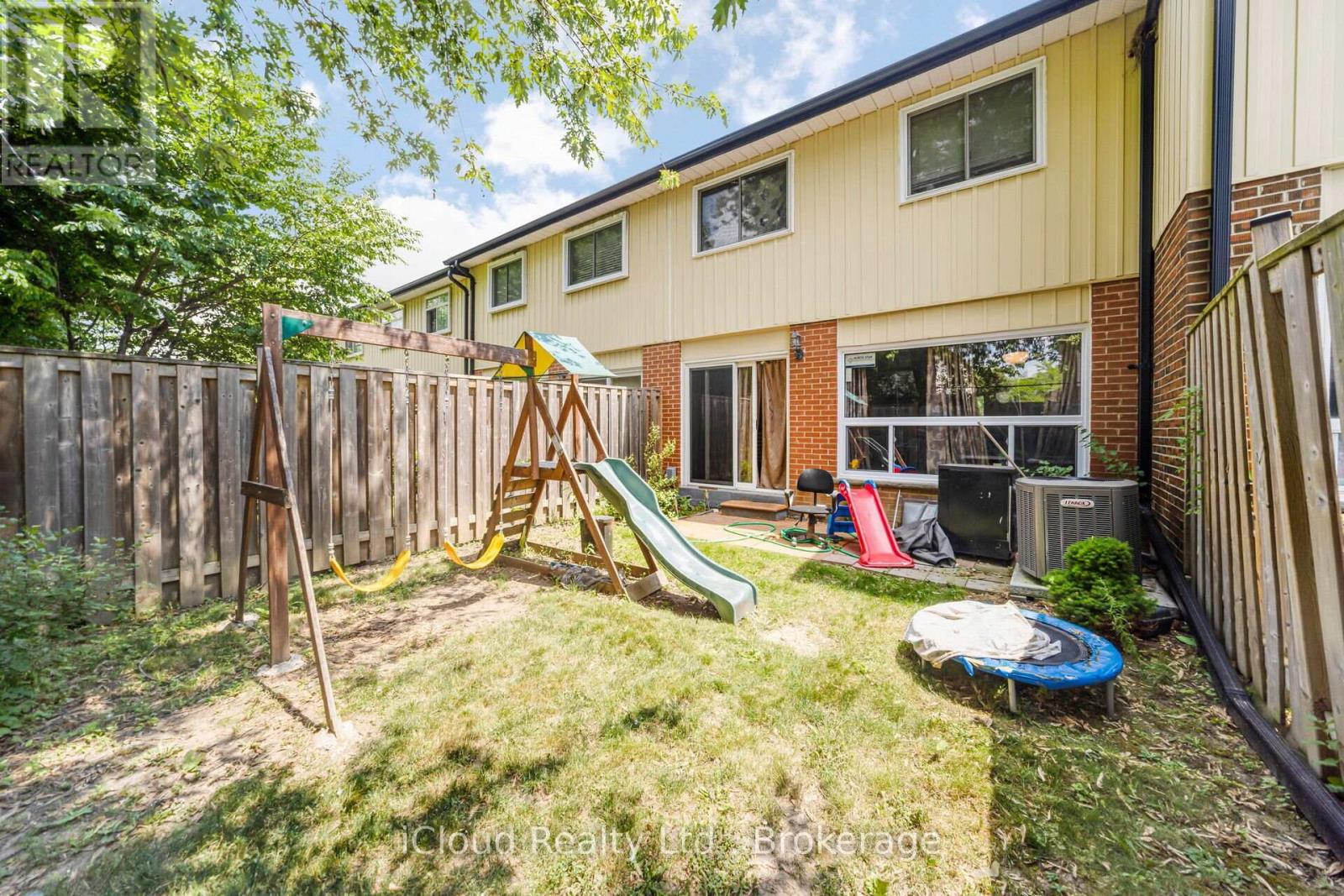 25 - 25 Vodden Court, Brampton, Ontario  L6V 2V7 - Photo 18 - W12367109