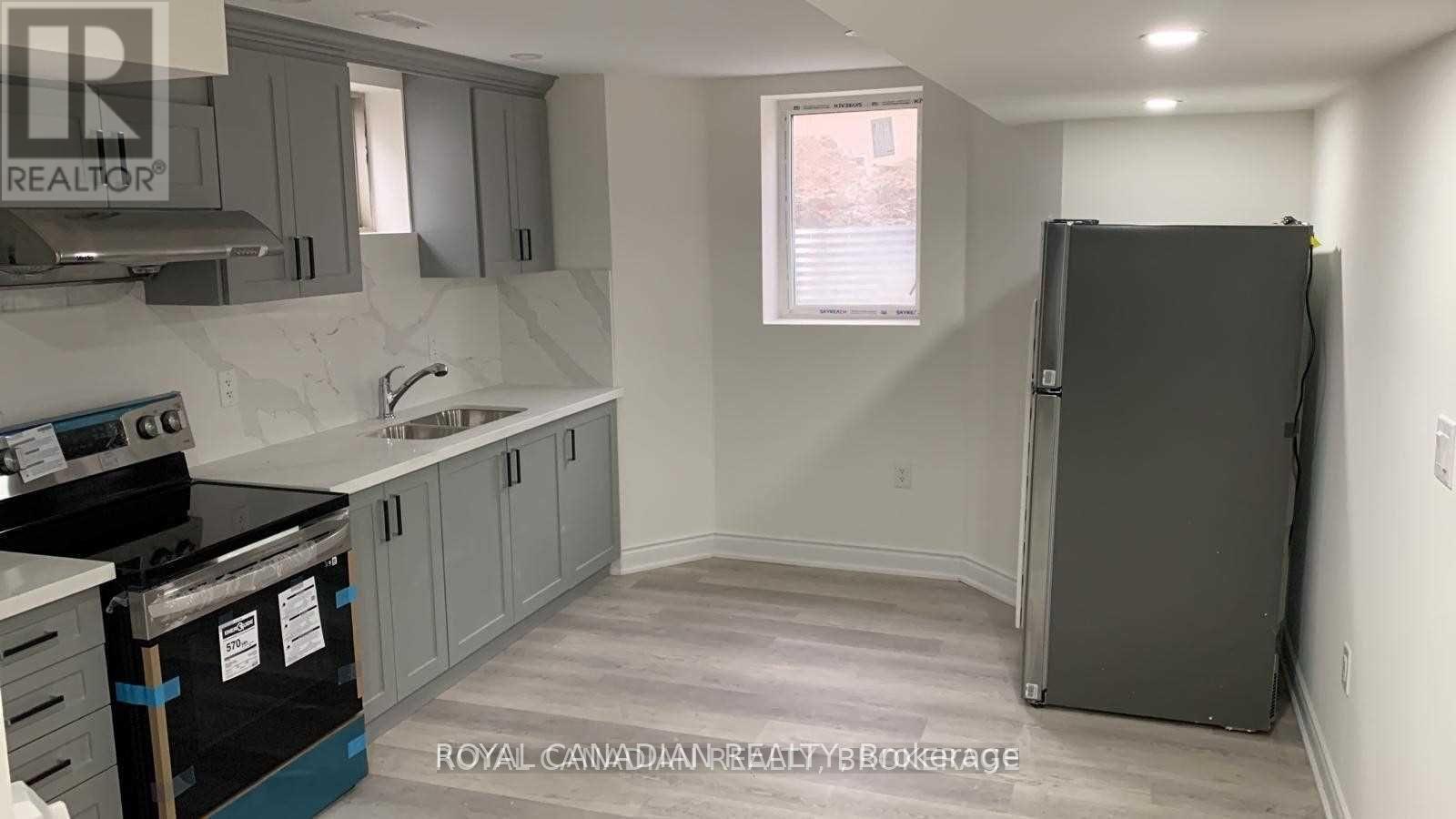Bsmt - 3 Bushwood Trail, Brampton, Ontario  L7A 5J7 - Photo 2 - W12367340