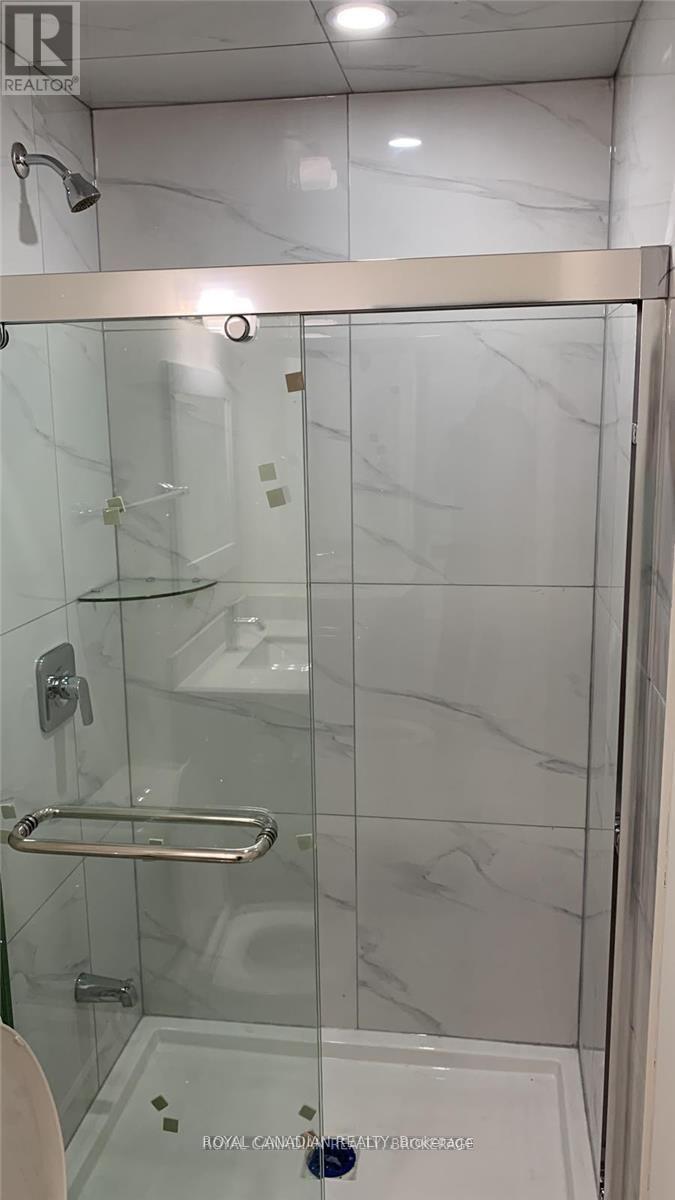 Bsmt - 3 Bushwood Trail, Brampton, Ontario  L7A 5J7 - Photo 8 - W12367340