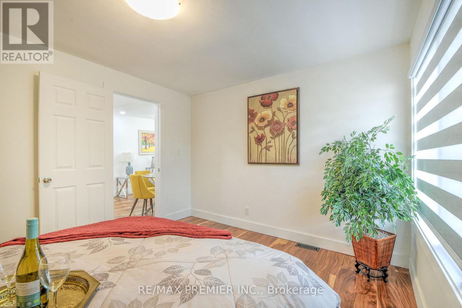 1467 Ouellette Avenue, Windsor, Ontario  N8X 1K1 - Photo 25 - X12367329