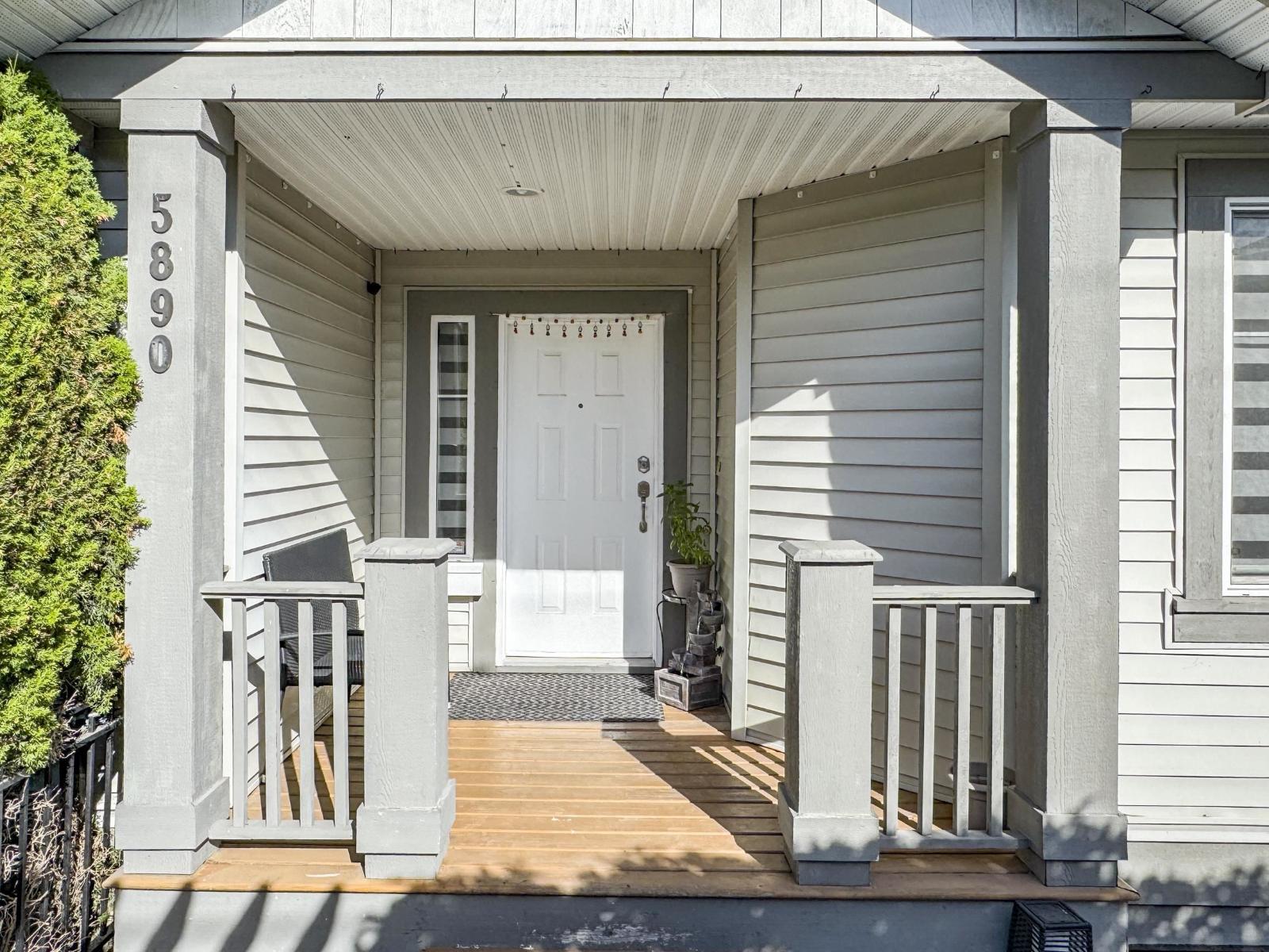 5890 148 Street, Surrey, British Columbia  V3S 3B8 - Photo 3 - R3040387