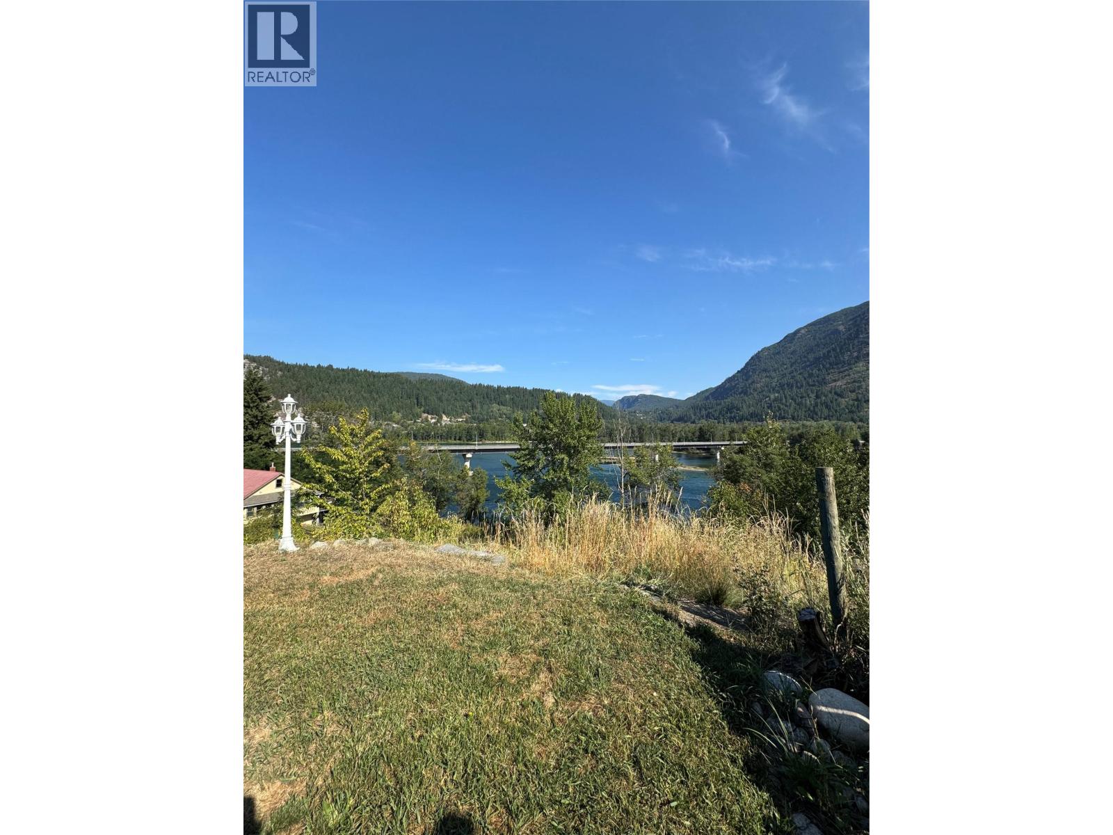 1225 1st Street Unit# 1, Castlegar, British Columbia  V1N 1A1 - Photo 5 - 10360443