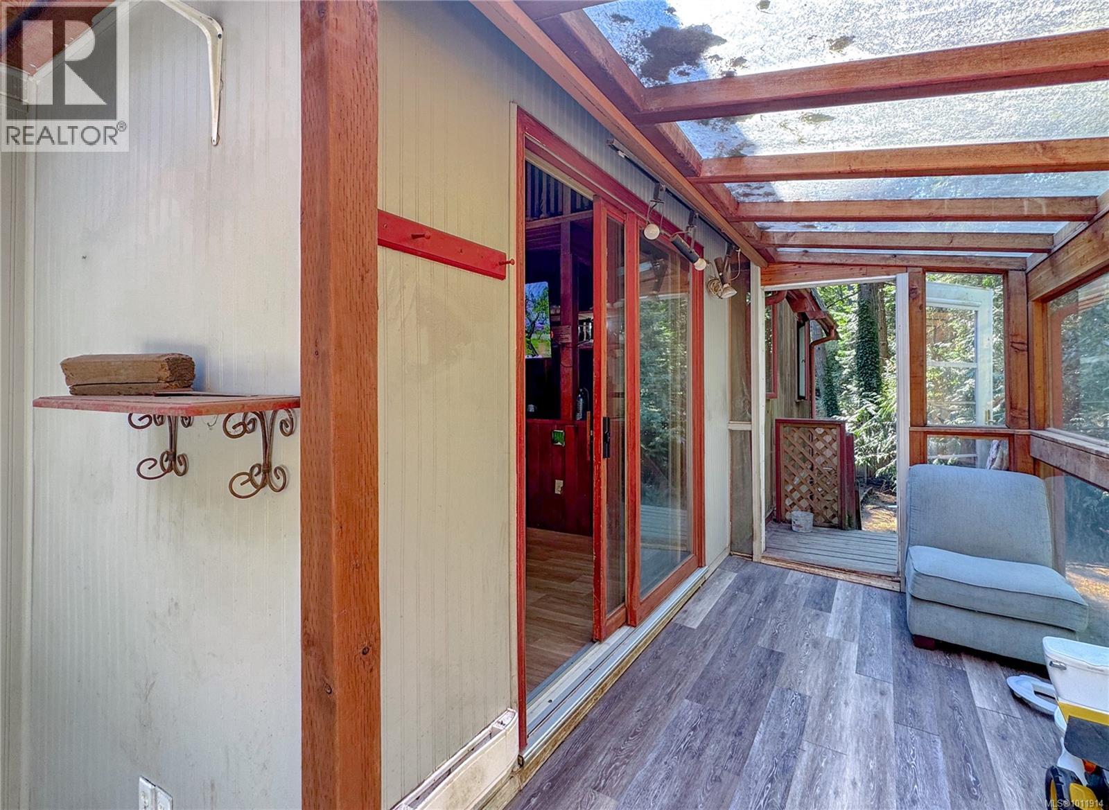 1545 Whalebone Dr, Gabriola Island, British Columbia  V0R 1X5 - Photo 14 - 1011914