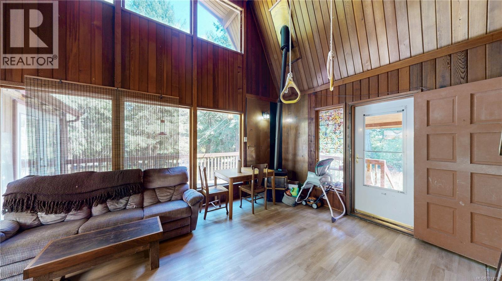 1545 Whalebone Dr, Gabriola Island, British Columbia  V0R 1X5 - Photo 6 - 1011914
