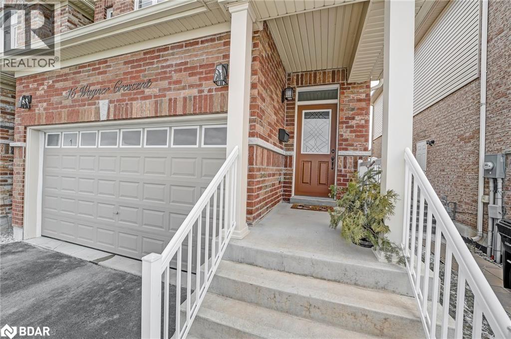 15 Wagner Crescent, Angus, Ontario  L3W 0P4 - Photo 3 - 40763678