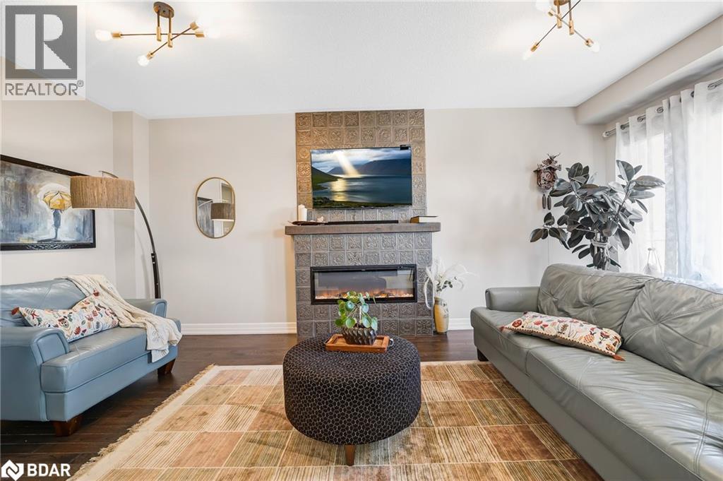 15 Wagner Crescent, Angus, Ontario  L3W 0P4 - Photo 4 - 40763678