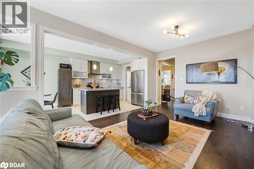 15 Wagner Crescent, Angus, Ontario  L3W 0P4 - Photo 5 - 40763678